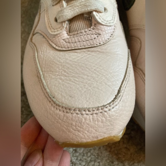 Nike Air Max Light Pink Sneakers Size 9 - Picture 11 of 11